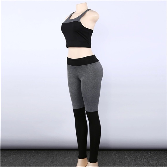 Restock Yoga set - workout & running legging set - Picture 5 of 7
